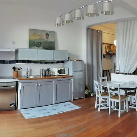 8 Quai Aspirant Herber Appartement