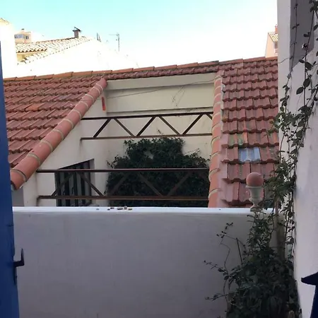 Appartement 8 Quai Aspirant Herber Sète